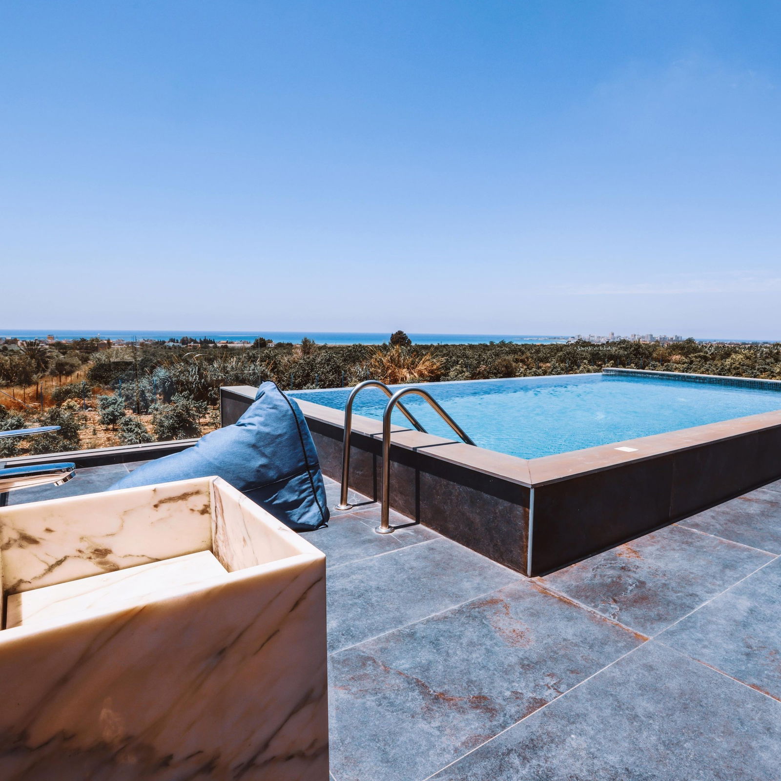 Luxurious Chalet – Hosh, Tyre