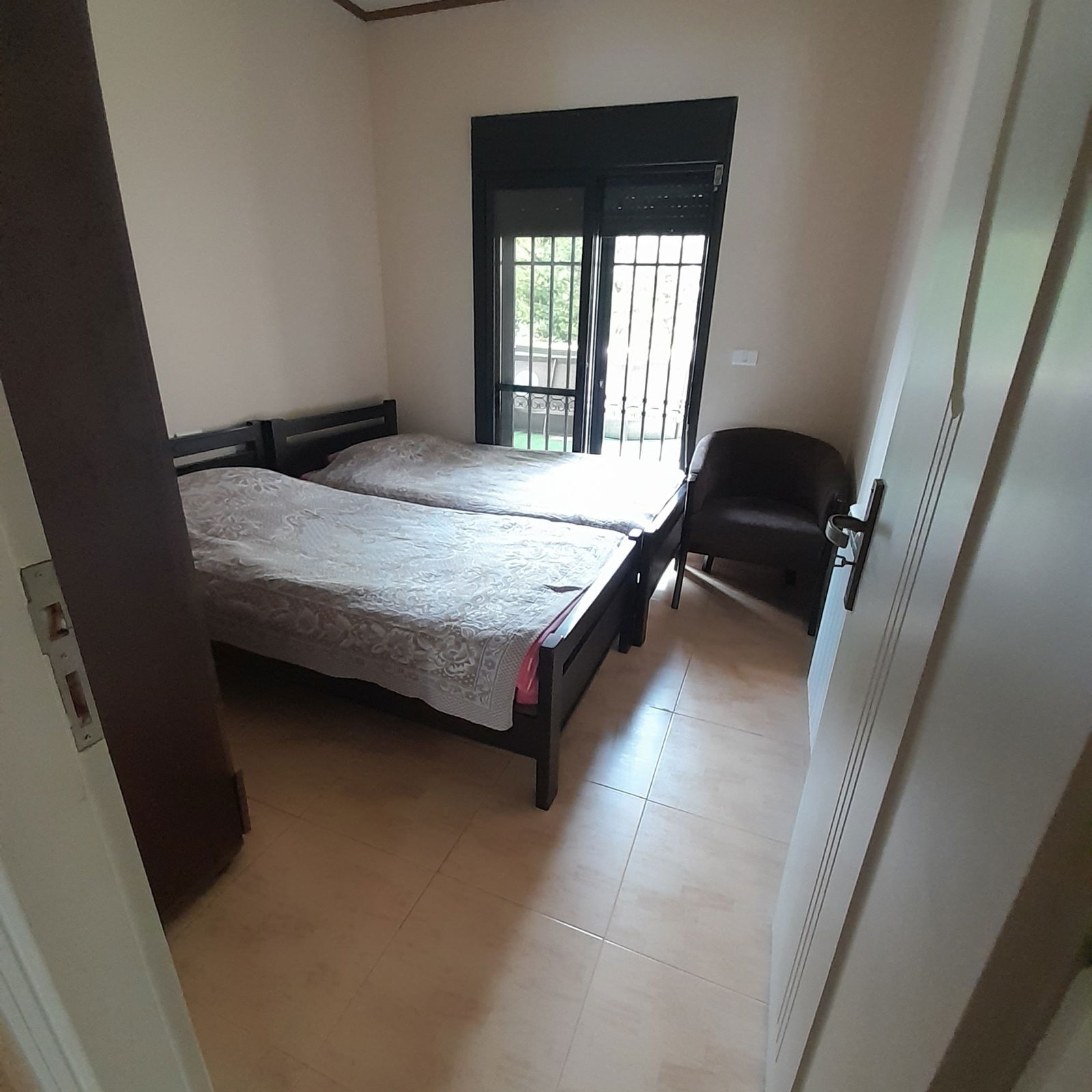 First Floor Apartment in a Building– Mtein, Zaarour