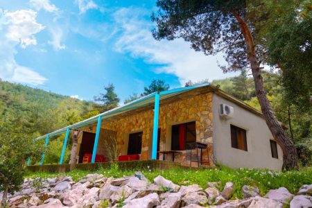 Chalet for 6 People- Al Qoubayyet, Akkar