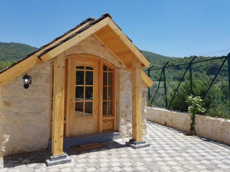 Private chalet for 2