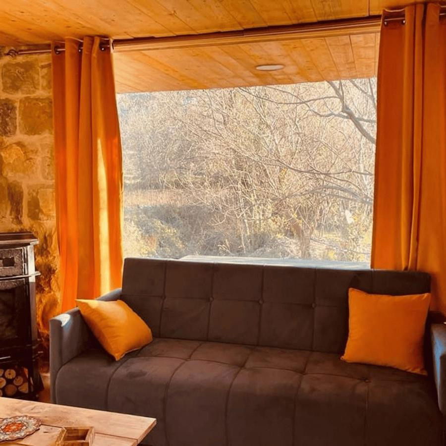 Guesthouse by the River – Fraidis