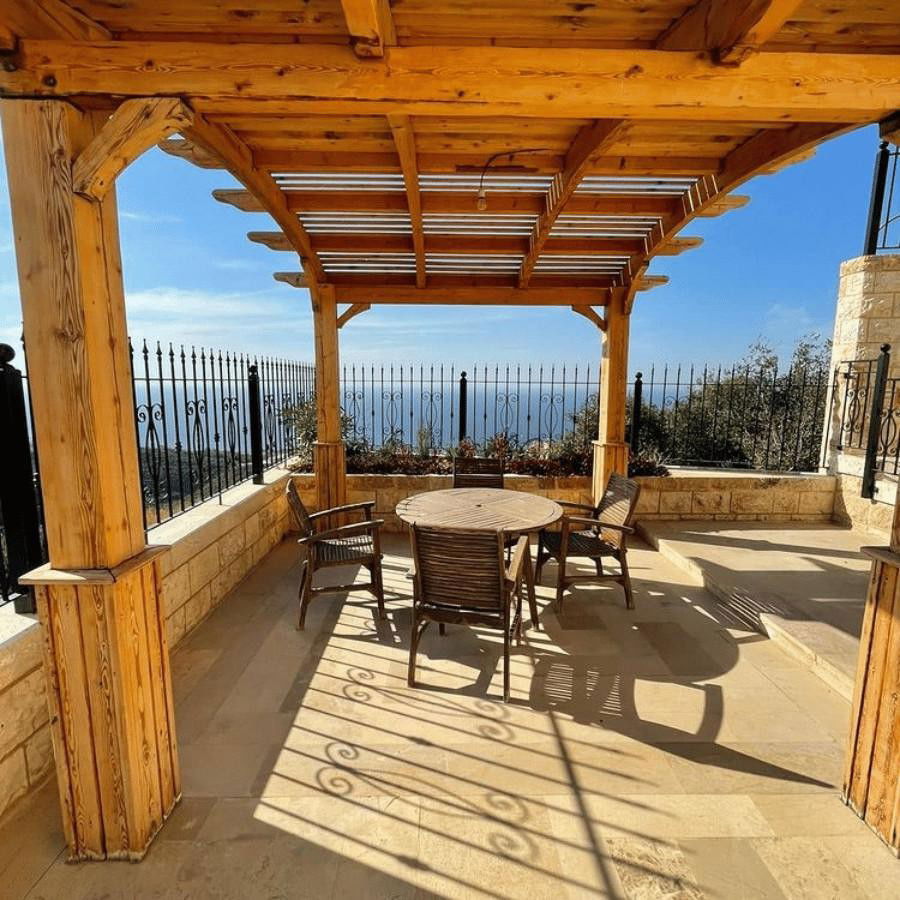 Private Pool for Day Shift – Kfarabida, Batroun