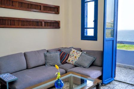 Sea View Suite in a Guesthouse – Anfeh