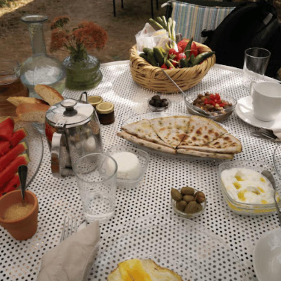 Guesthouse – Douma