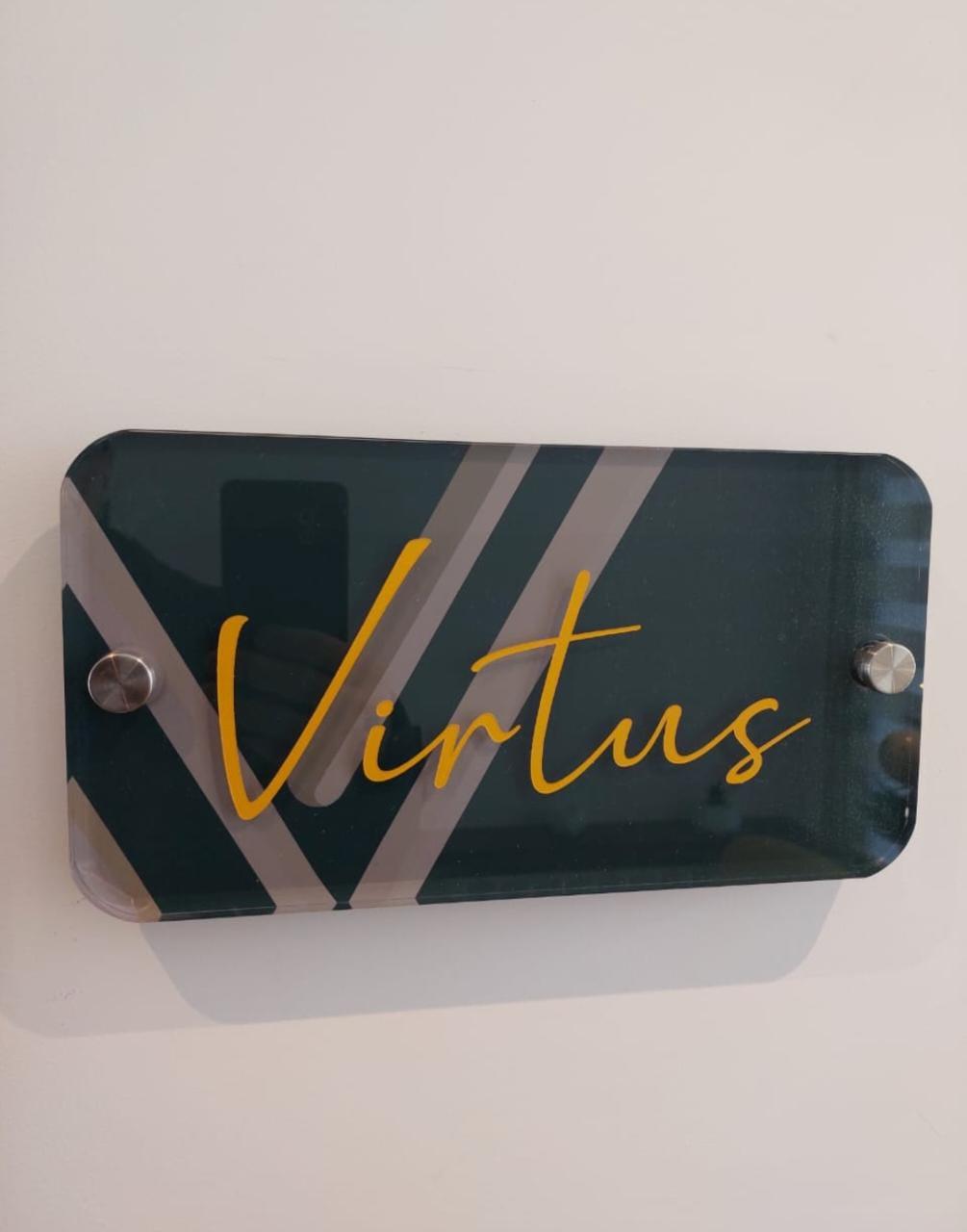 Virtus Room in Luxurious Hotel – Kfardebian