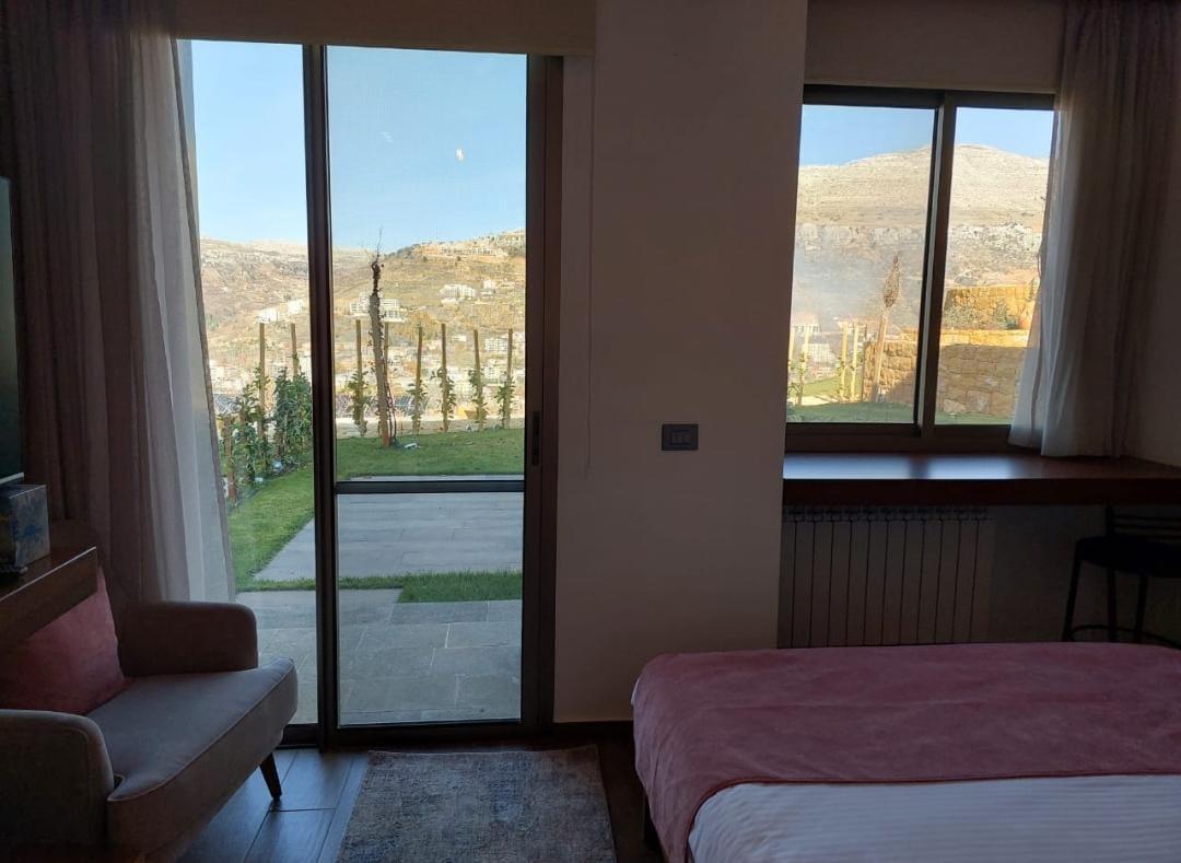 Vulcan Room in Luxurious Hotel – Kfardebian