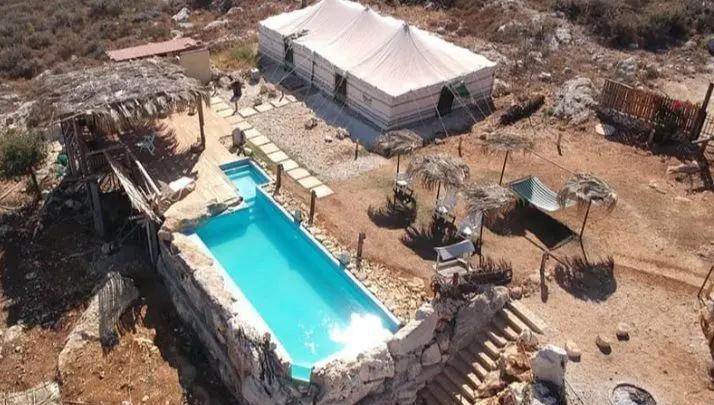 15 People Camping Space – Koura