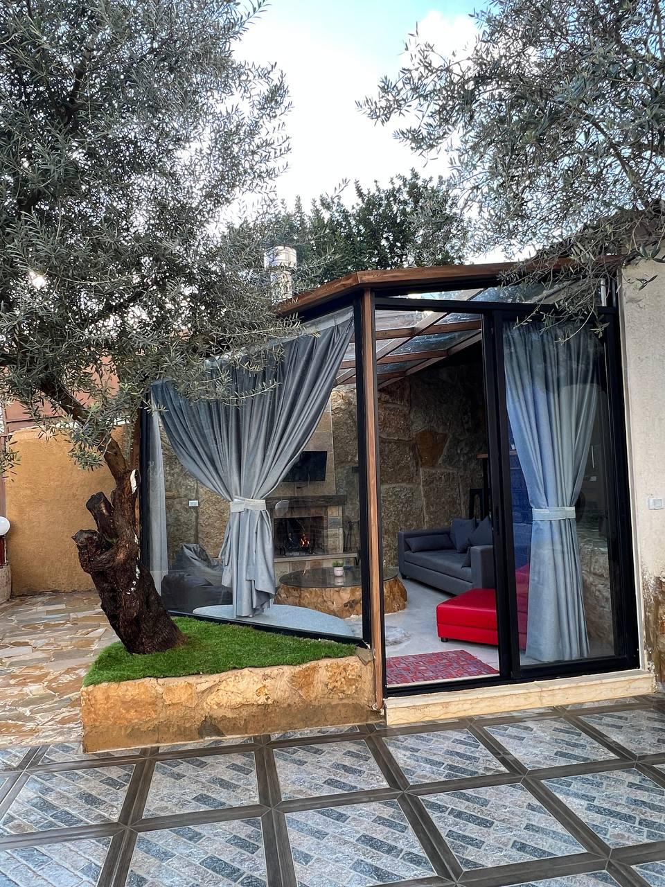 Guesthouse with Private Pool – Kfarmatta, Chouf