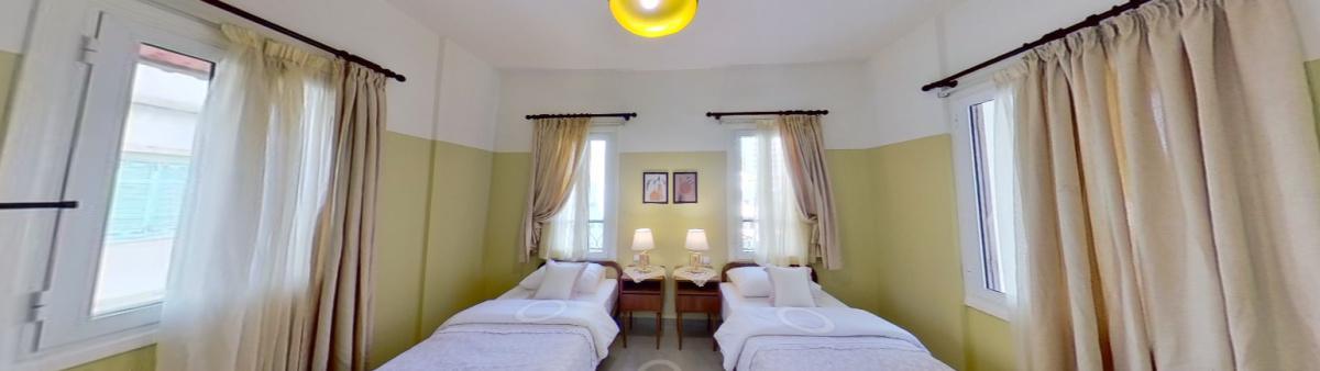 Deluxe Twin Bed in a Vintage Hotel – Mina, Tripoli