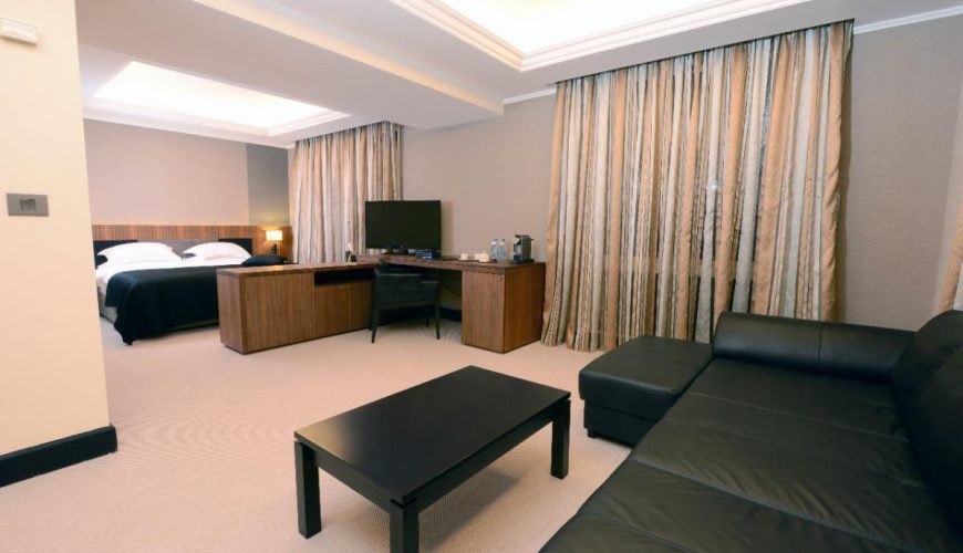 Executive Suite in a Hotel – Qalamoun