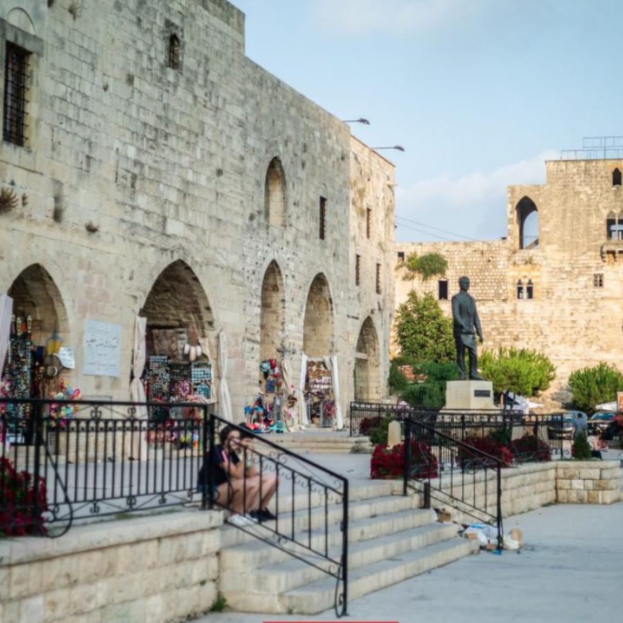 Center of Deir Al Qamar