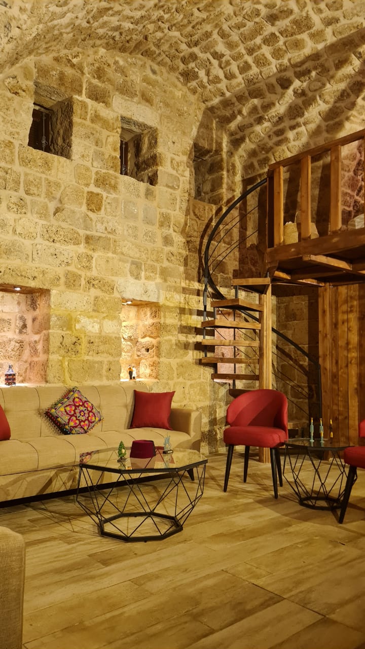 Authentic House – Jbeil