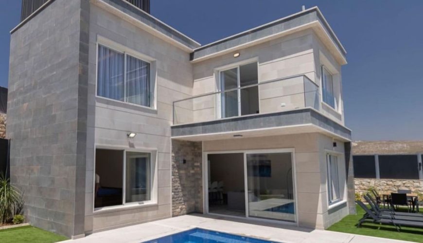 BIG VILLA Duplex (Bleue) with Private Pool- Kfar Sir, Nabatieh