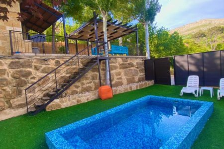 Chalet with Private Pool – Hrajel, Keserwan