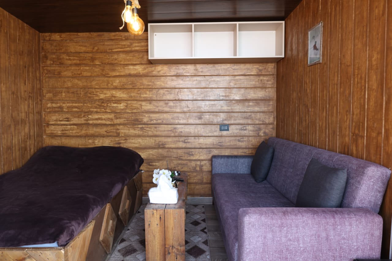 Huts – Faraya