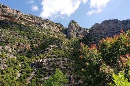 Tannourine El Tahta hike