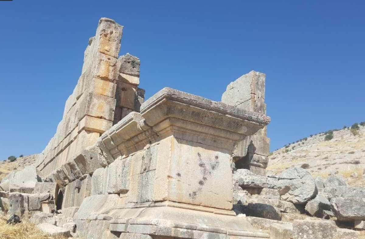 Hosn Niha Roman Temple