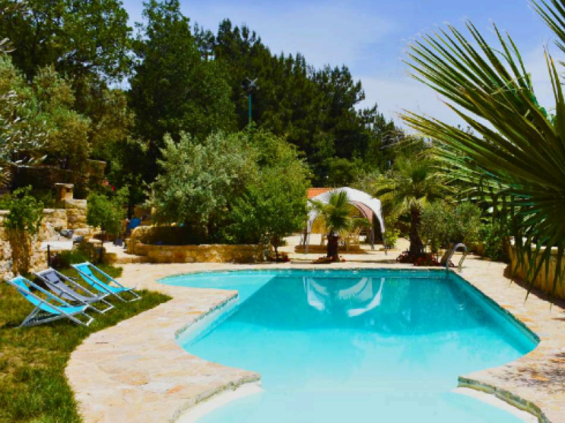 Guesthouse Two with Pool – Baaqline, Chouf