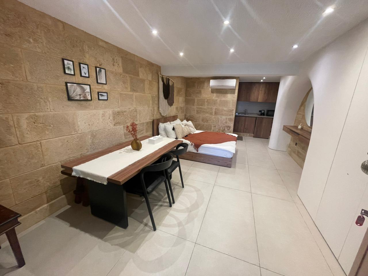 Chalet 4 (C 4) by the Sea – Halat, Jbeil