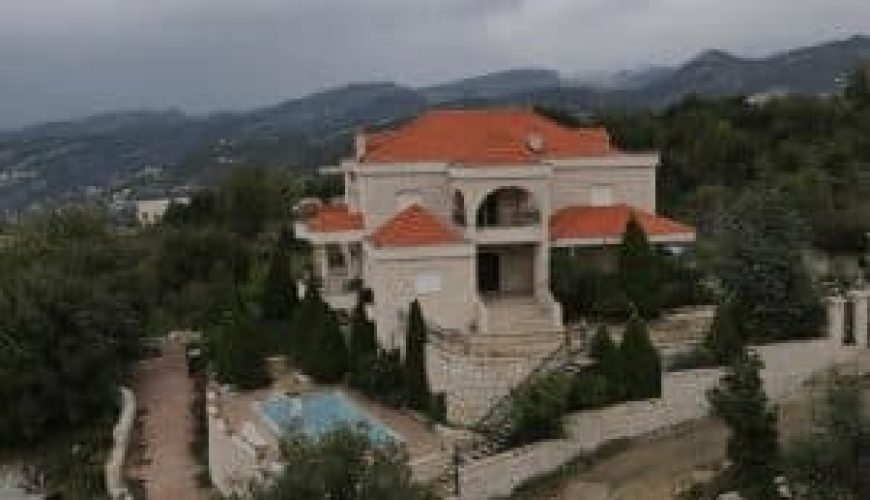 Elegant Villa – Batroun