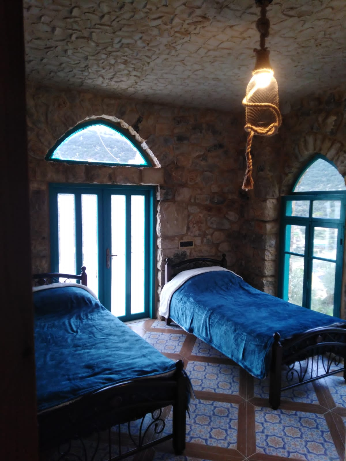 Authentic Lebanese House – Hakel, Jbeil