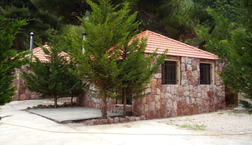 Stone Bungalow (3) – Oudin, Andqet