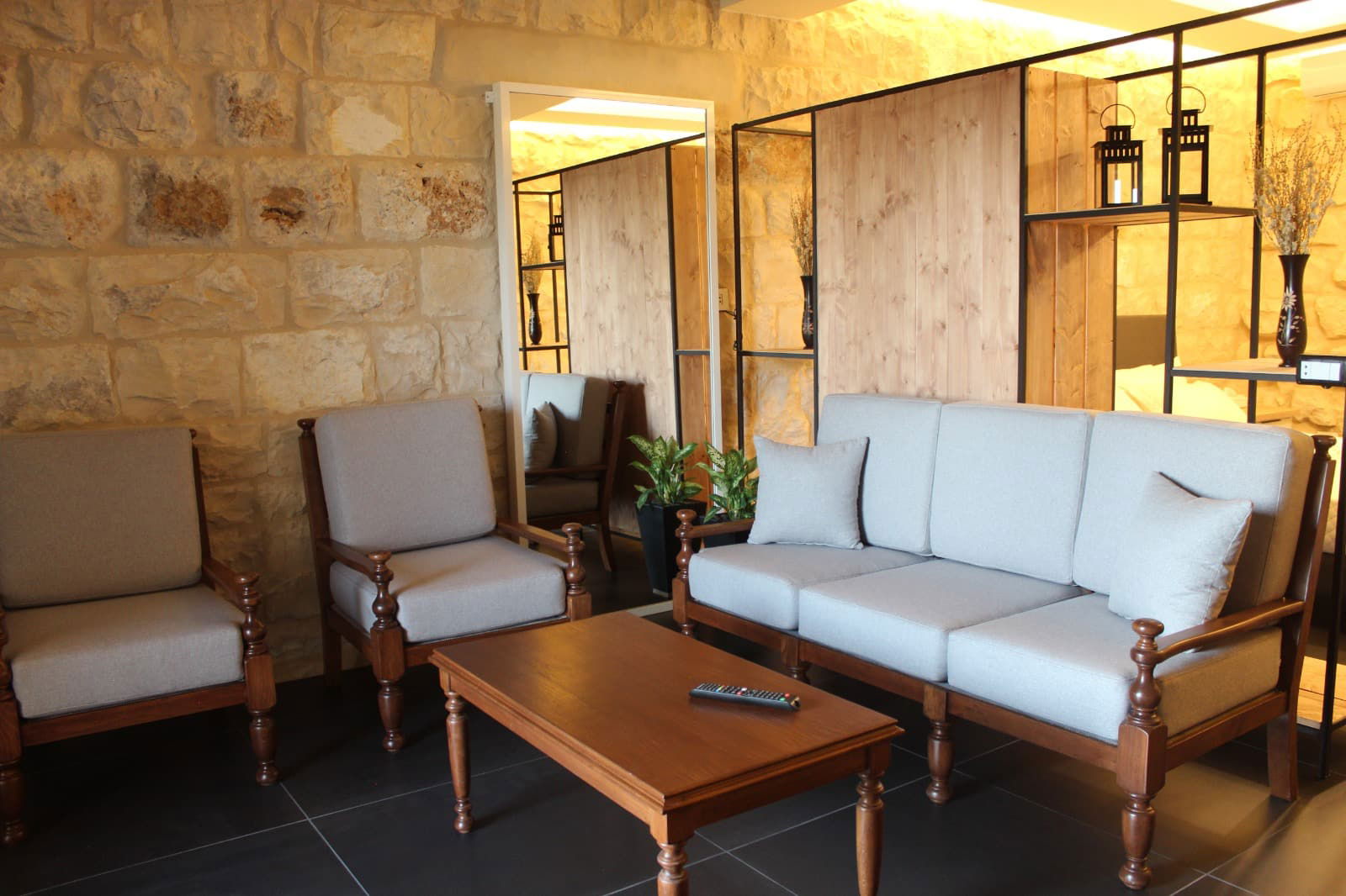 Pachira Chalet with Pool – Fidar, Jbeil