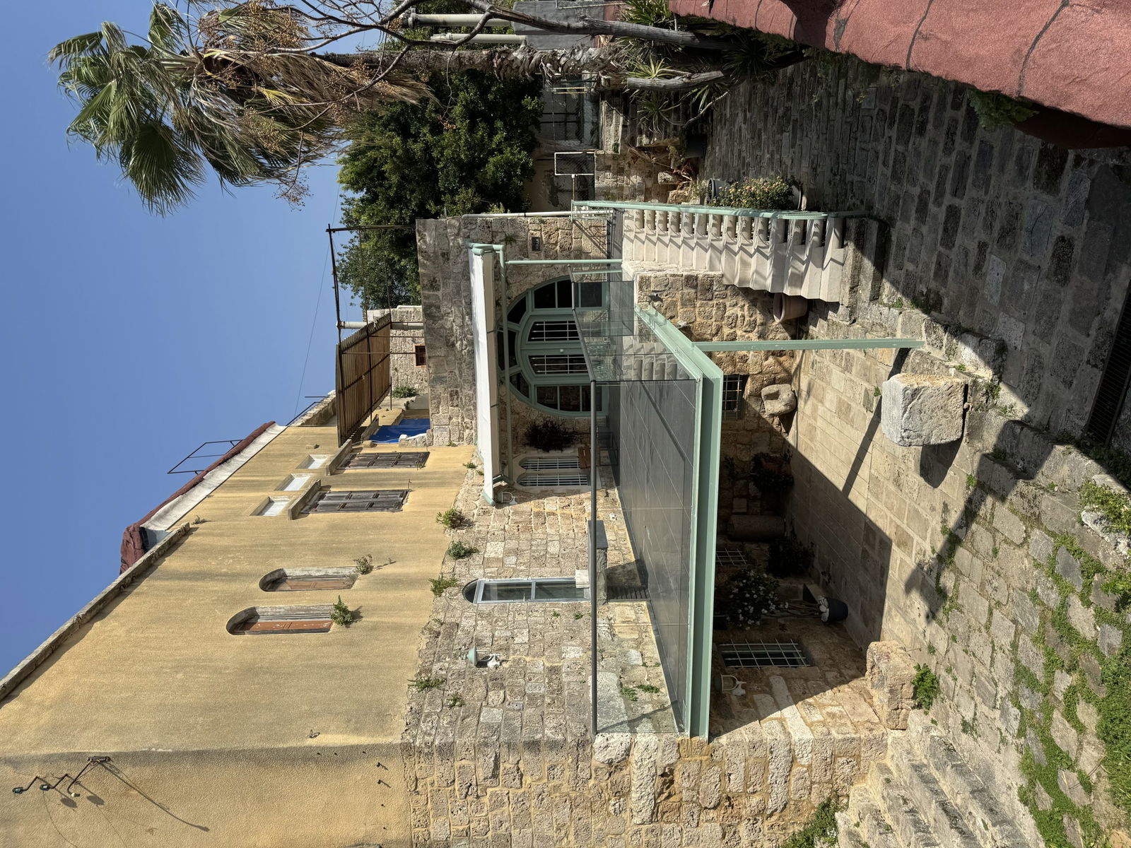 CADMUS in an Authentic Guesthouse – Byblos