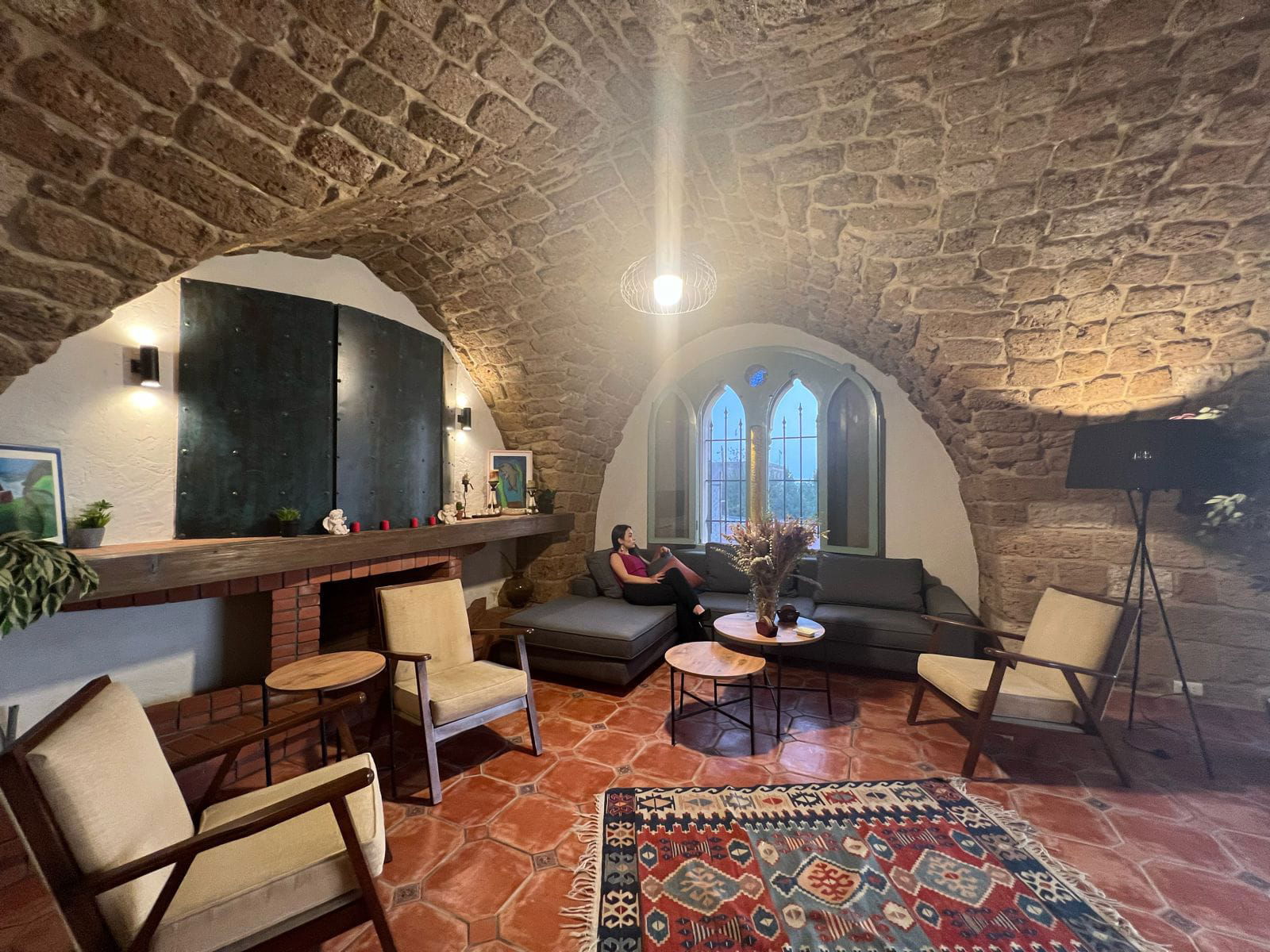 HIRAM in an Authentic Guesthouse – Byblos