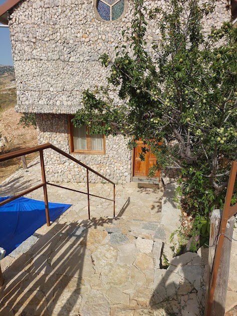 Stone House – Barouk