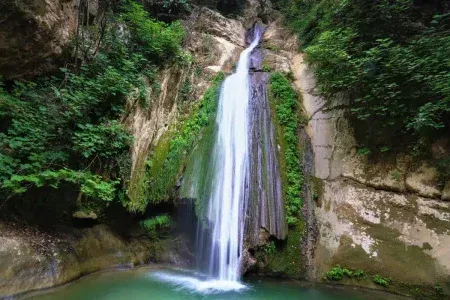 Best Waterfalls in the spring