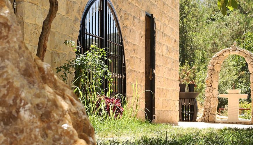 The Guesthouse – Saqi Rechmaya, Jbeil