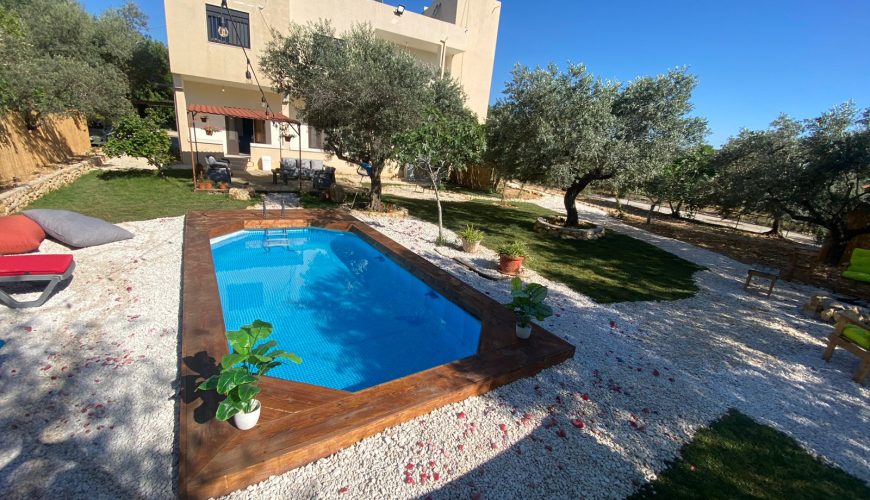 House with a Pool – Toula, Batroun