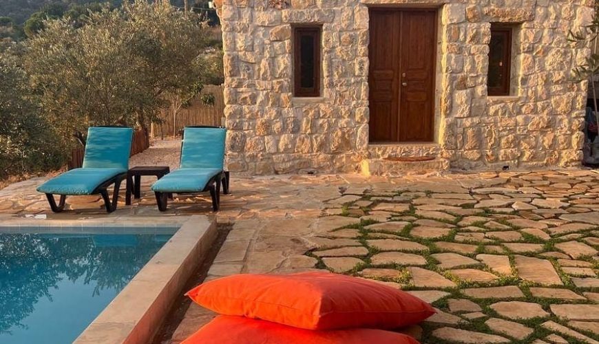 Stone Chalet with Private Pool – Chabtine, Batroun