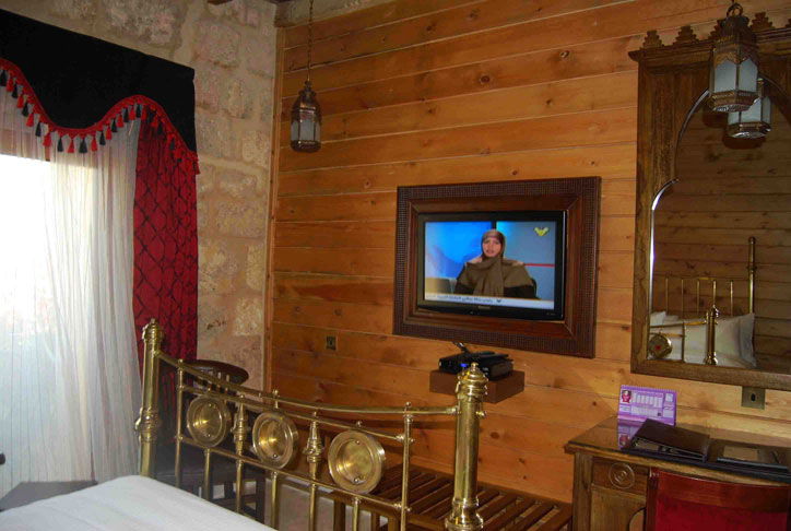 Single Standard Room in a Traditional Village – Beirut