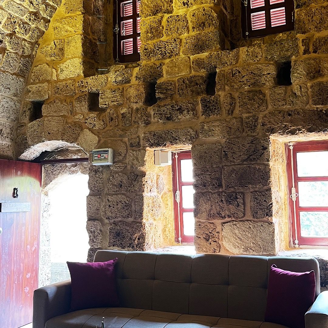 Authentic House – Jbeil