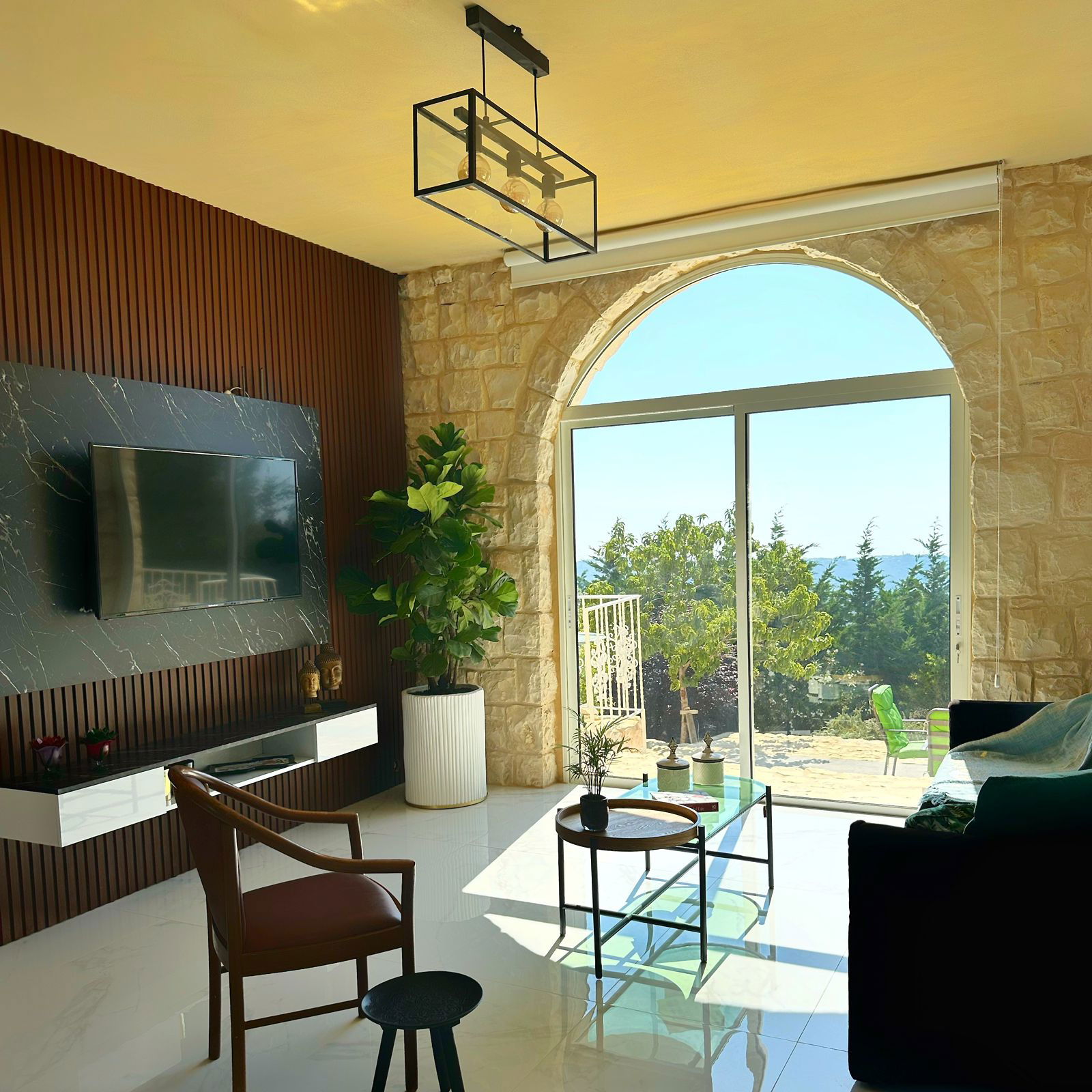 The Lotus Chalet – Abdelli, Batroun