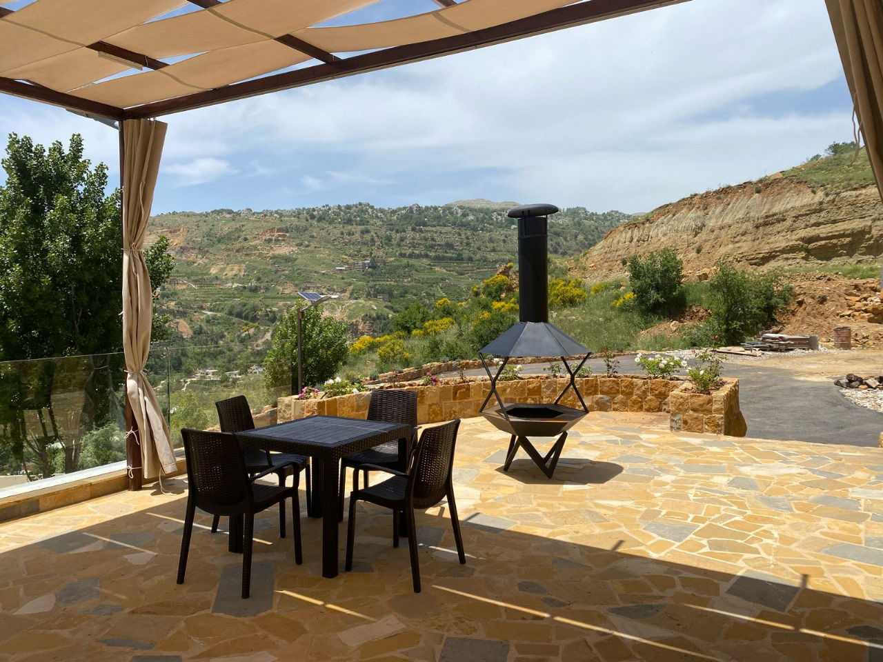 Stone Chalet 5 for Groups – Faraya