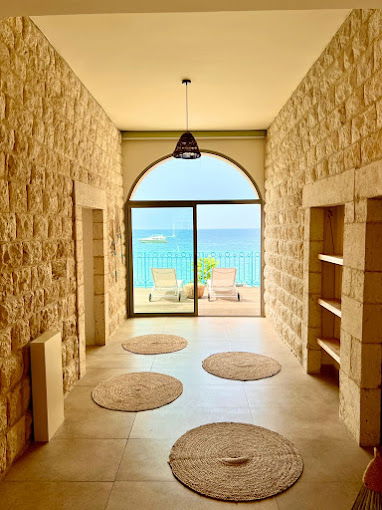 Chalet by the Sea – Jounieh