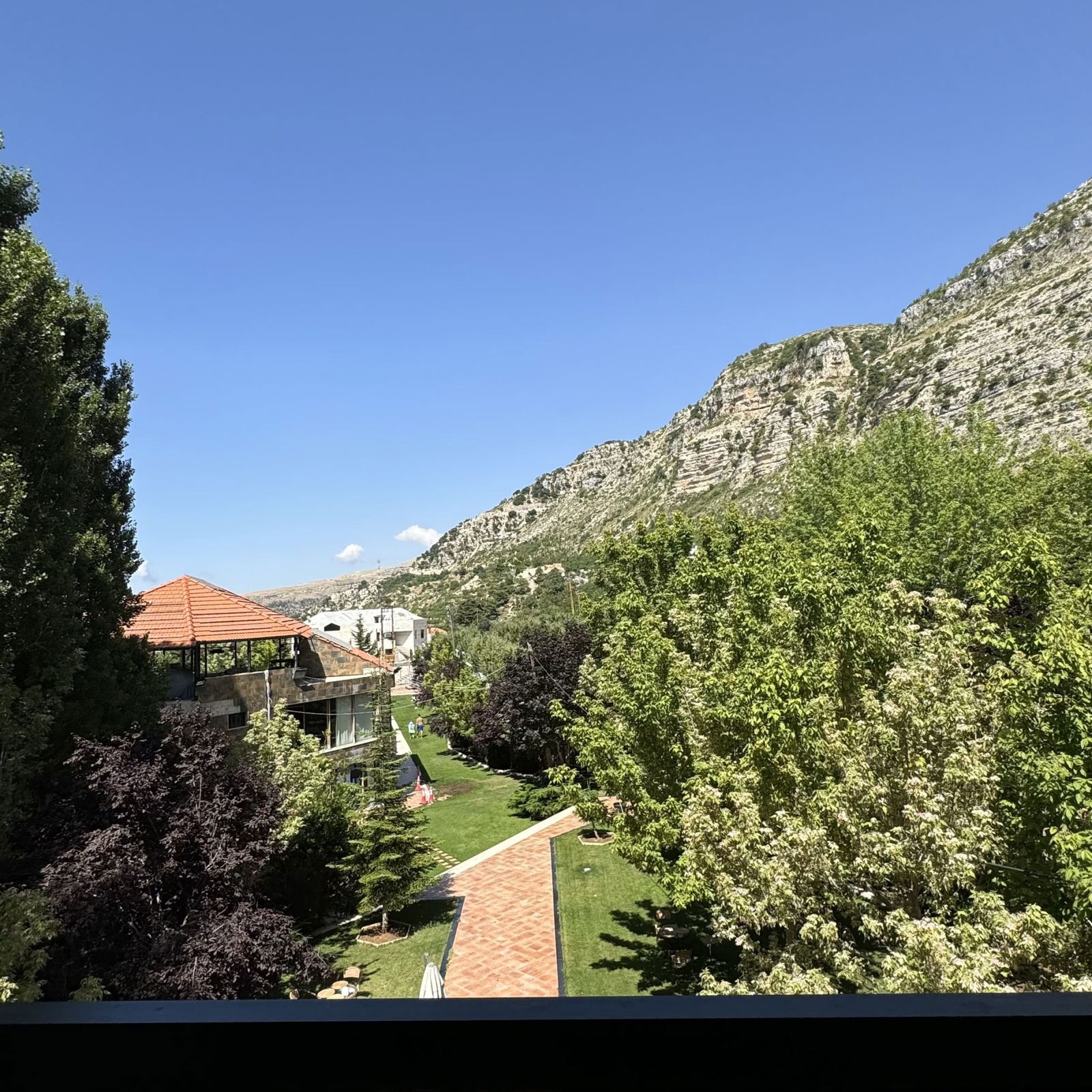 Junior suite in an Hotel – Ehden