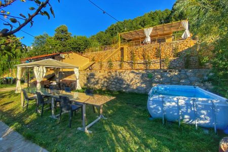 Stone Chalet Two with Pool – Hrajel, Kfardebian