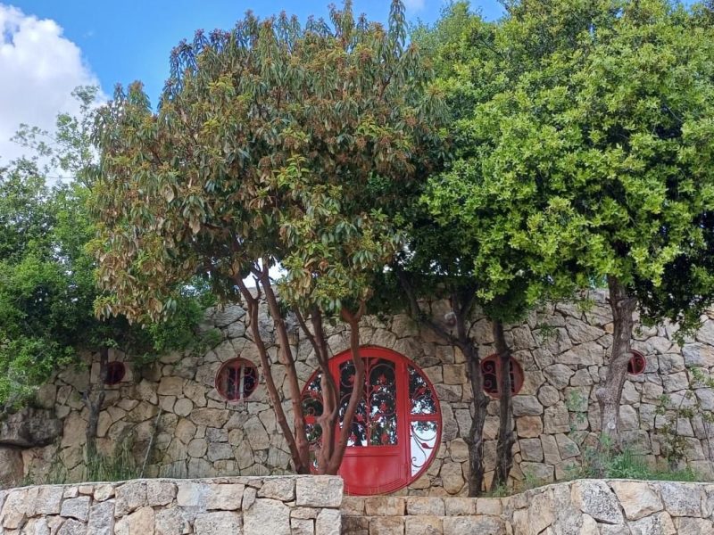 Romantic House in a Resort – Baadarane, El Chouf