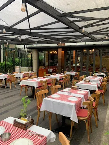 Appetito Trattoria Backyard Hazmieh